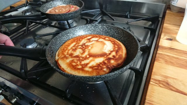 Rannenkoek goudbruin bakken